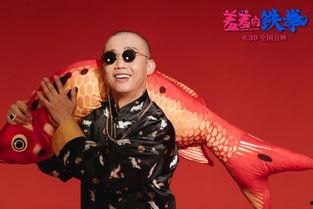 羞羞的铁拳洗澡视频,澡堂奇遇记，一场爆笑的“性别互换”大冒险